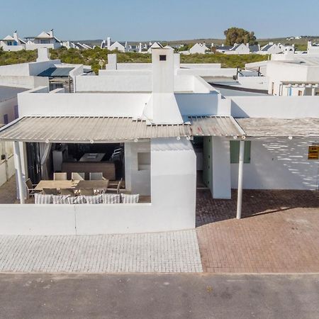 Over The Moon Paternoster Exterior photo